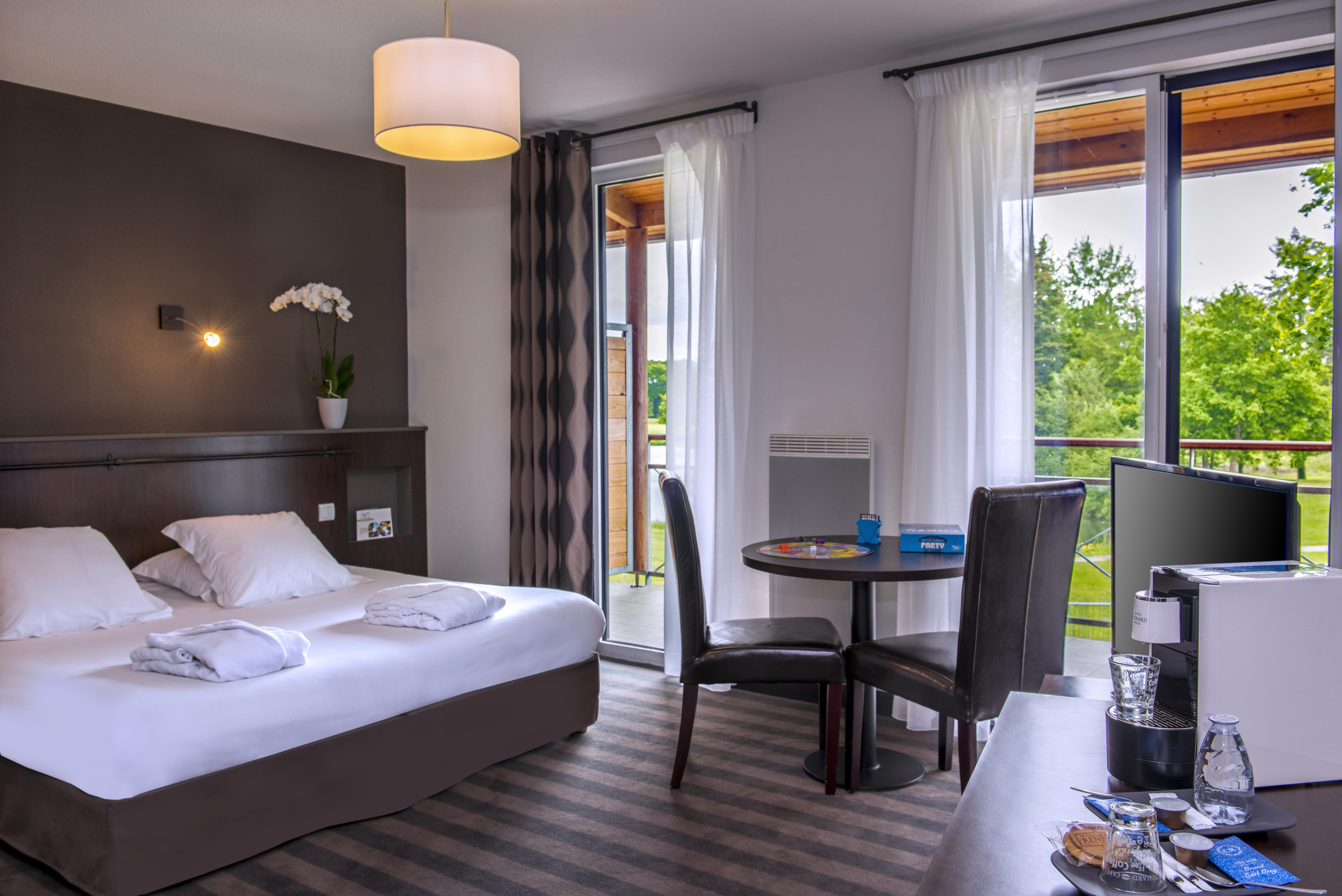Domaine De Cice-Blossac, Resort Spa & Golf Bruz Exteriér fotografie